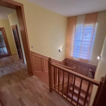 Villa Rekreacni Dum Pod Brizou *