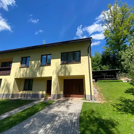 Rekreacni Dum Pod Brizou Villa